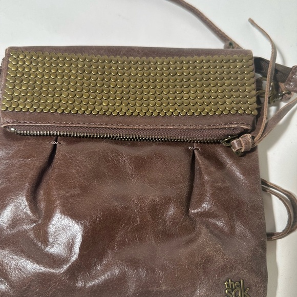 The Sak Brown Crossbody Bag with Metallic Accents - Picture 2 of 11